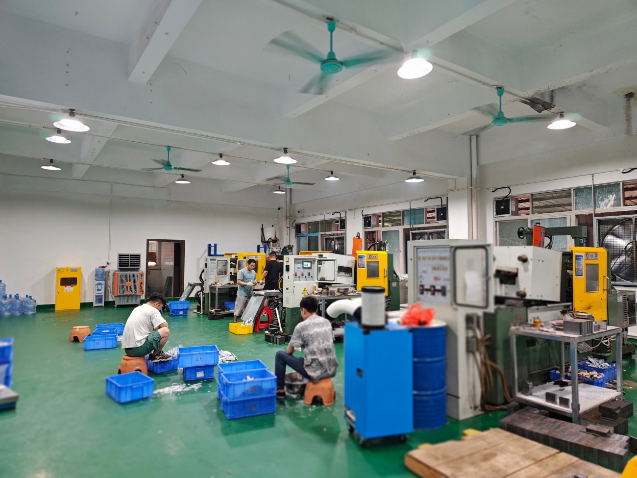Keychain Metal Casting Production Workshop